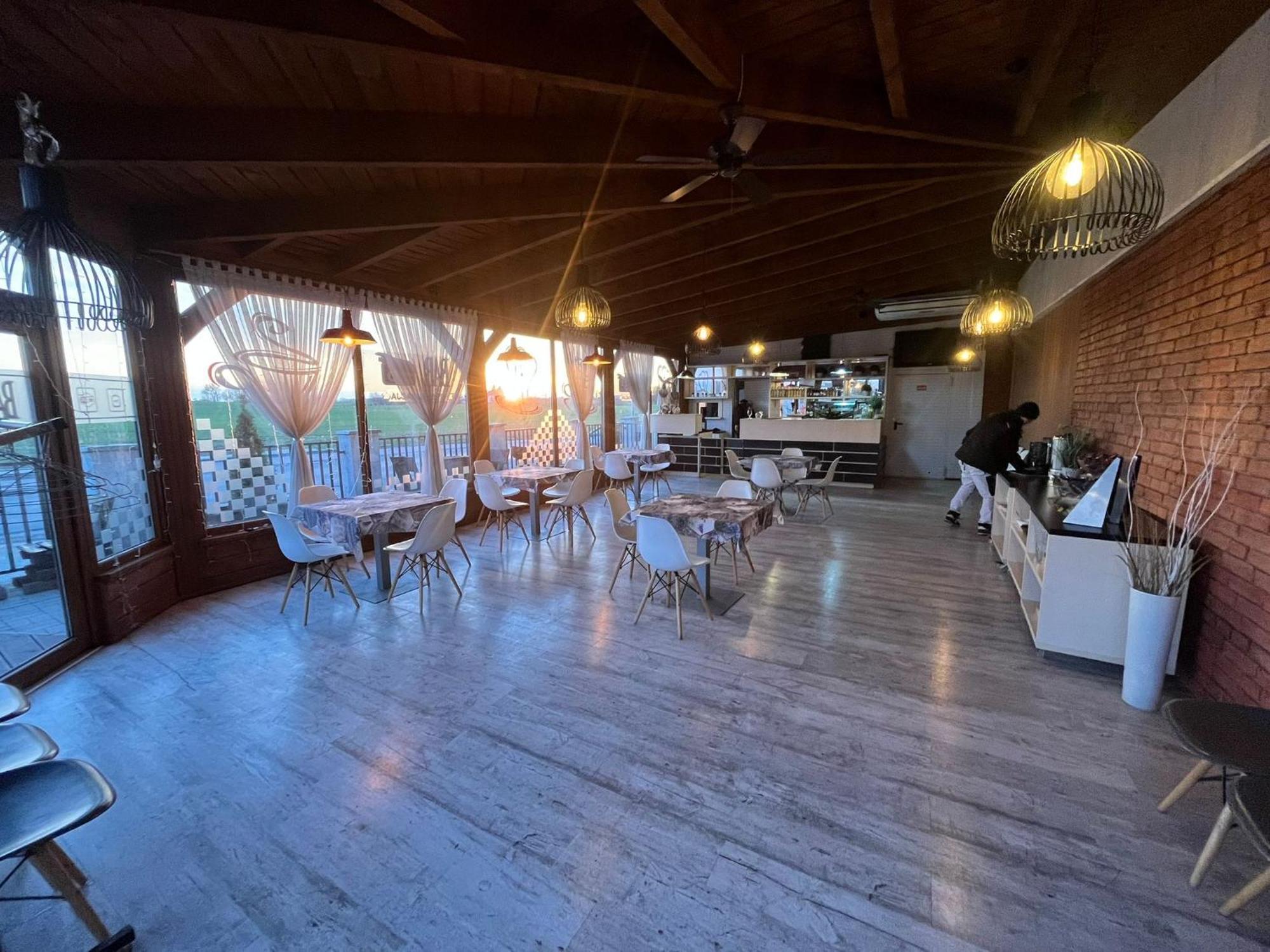Motel S5 Zbrachlin Exteriér fotografie